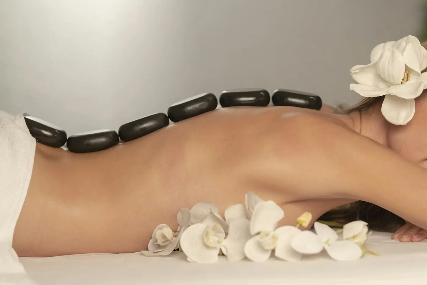 Emsculpt NEO body sculpting at Emagine Med Spa